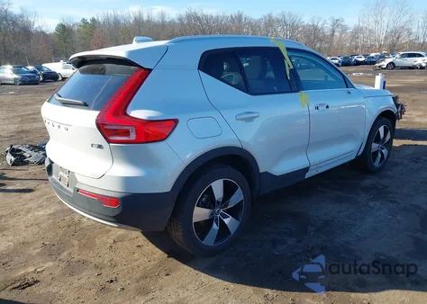 2021 Volvo Xc40 T5 Momentum из США, поврежденный, VIN YV4162UK7M2583085